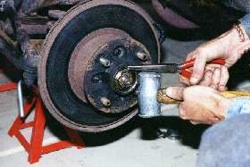 MGB Removing Front Wheel Bearings Brake Rotor