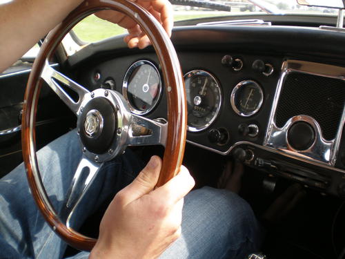 Astrali® MGB MG Midget 15 inch Classic Wood slotted Steering Wheel