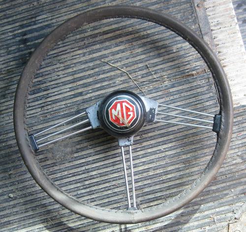 14" Classic Leather Steering Wheel & Hub Fits MG MGB 62-67 